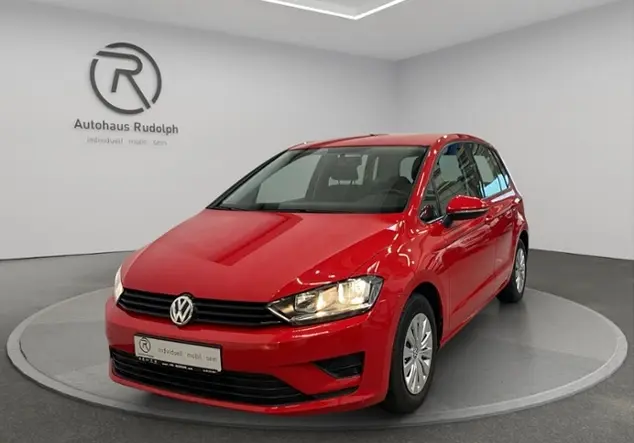 Angebotsdetails Volkswagen Golf Sportsvan 1.2 TSI Trendline / DAB+ Rot (Tornadorot)