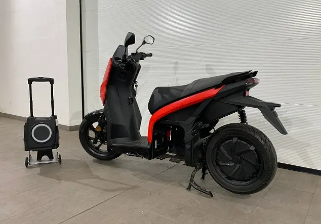 Angebotsdetails Seat Mo Mo 95 km/h Rot