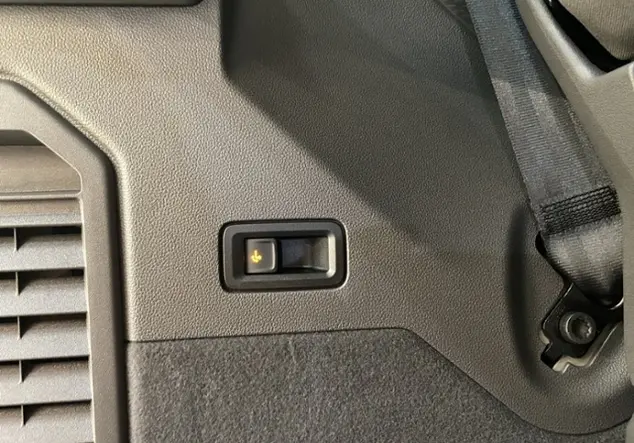 Angebotsdetails Volkswagen Multivan 'ENERGY' 2.0 TDI kurz KÃ KLIMA Grau (Pure Grey)