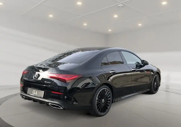 Angebotsdetails Mercedes-Benz CLA Schwarz-lack kosmosschwarz