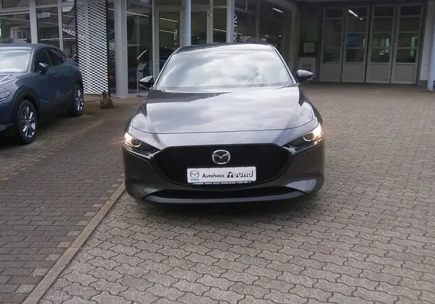 Angebotsdetails Mazda 3 2.5L e-SKYACTIV G 140PS 6MT HOMURA Machine Gray