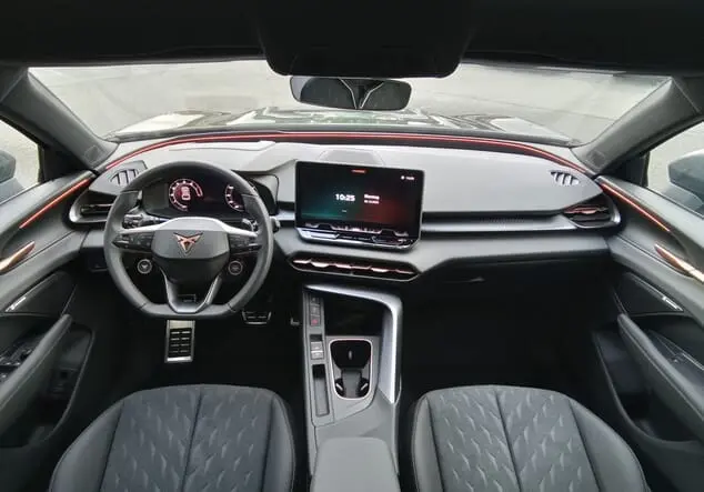 Angebotsdetails Cupra Terramar Cupra Terramar VZ 2.0 TSI 195 kW (265 PS) 7-Gang-DSG 4Drive Midnight Schwarz Metallic