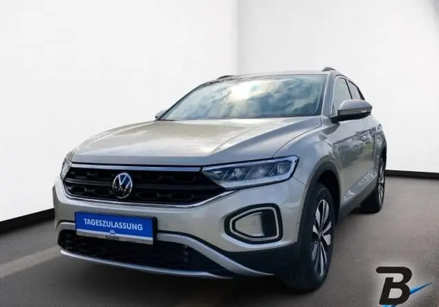 Angebotsdetails Volkswagen T-Roc 1.0 TSI Move IQ-Drive Rear View Silber
