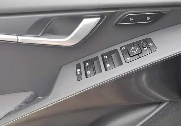 Angebotsdetails Kia e-Niro NIRO EV INTERSTELLAR GRAU MET.