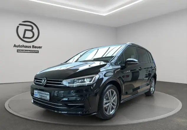 Angebotsdetails Volkswagen Touran 1.5TSI DSGR-Line RfK Schwarz (Grenadillschwarz Metallic)
