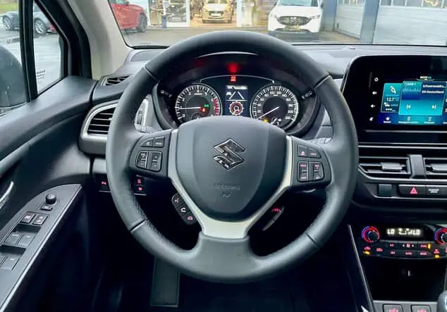 Angebotsdetails Suzuki S-Cross S-Cross 1.4 COMFORT Titan Dark Gray Pearl Metallic
