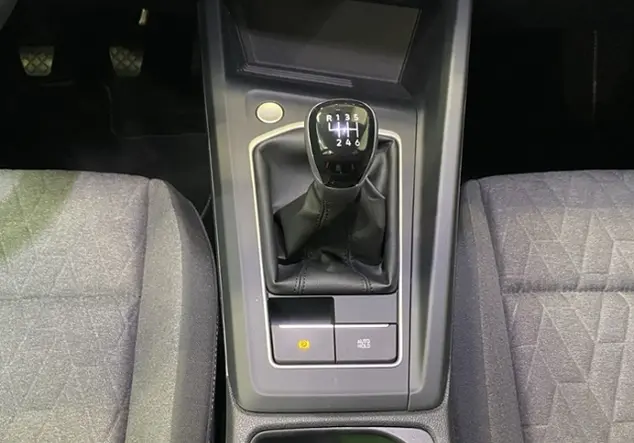 Angebotsdetails Volkswagen Golf VIII Variant 1.5 TSI Life / WeiÃ (Pure White)