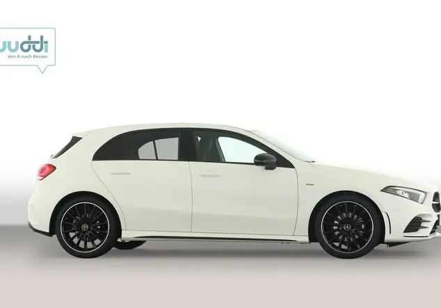 Angebotsdetails Mercedes-Benz A Line Rückfahrkamera Polarweiß