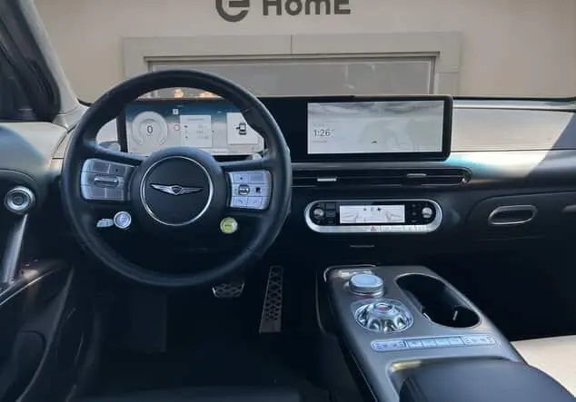 Angebotsdetails Genesis GV60 Sport Plus Melbourne Grey Matt