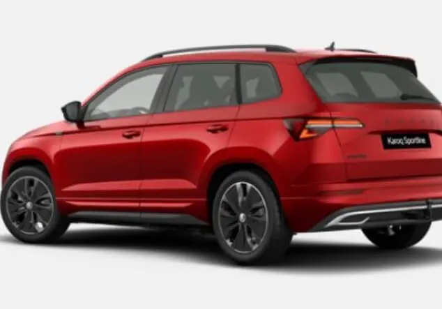 Angebotsdetails Skoda Karoq Skoda Karoq Sportline 2.0 TSI 7-Gang-DSG 140.00 kW (190 PS) Velvet Rot Metallic