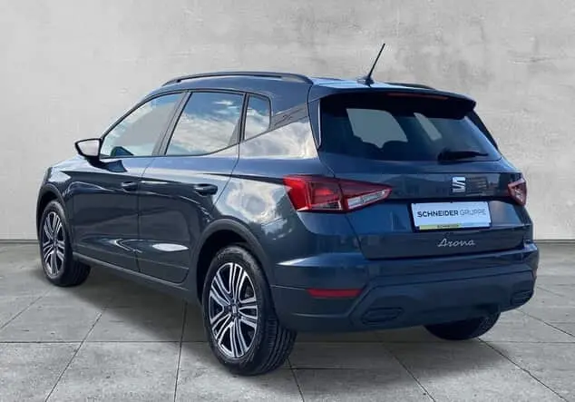 Angebotsdetails Seat Arona 1.0 TSI Style Edition Edition 1.0 TSI 85 kW (116 PS) 7-Gang- Schwarz, Weiß, Grau