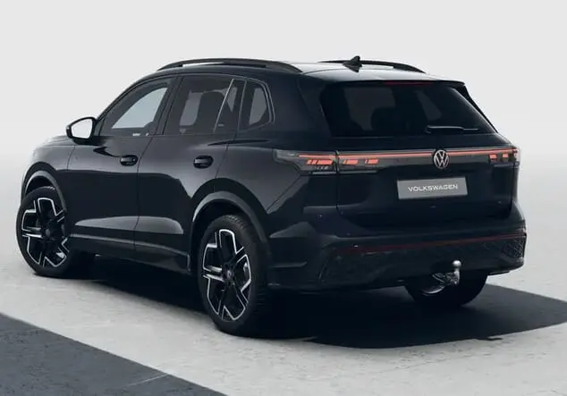 Angebotsdetails Volkswagen Tiguan Volkswagen Tiguan R-Line 2.0 TSI 195 kW (265 PS) 7-Gang-DSG 4MOTION Grenadillschwarz Metallic