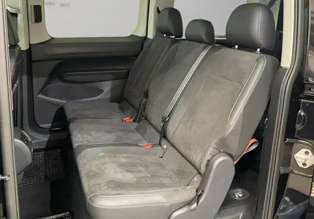Angebotsdetails Volkswagen Caddy Maxi 2.0 TDI Style / 7- Sitzer Schwarz (Deep Black Perleffekt)