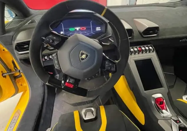 Angebotsdetails Lamborghini Huracan Huracan STO Sondermodell Giallo inti metallic