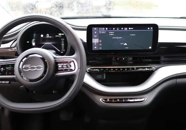 Angebotsdetails Fiat 500e Icon COLORE ESTERNO (Onyx Schwarz)