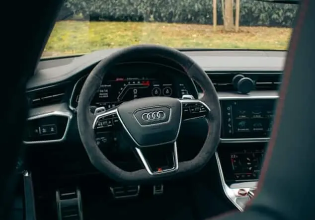 Angebotsdetails Audi RS6 Performance Daytonagrau matt
