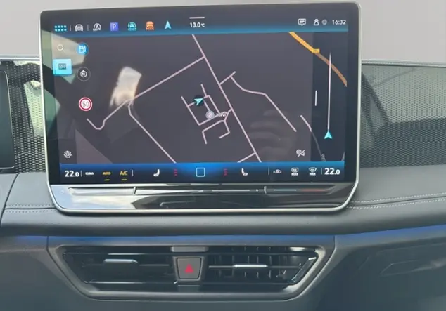 Angebotsdetails Volkswagen Tiguan 2.0TDI Life RfK HeadUp GrÃ¼n (Cipressino-GrÃ¼n Metallic)