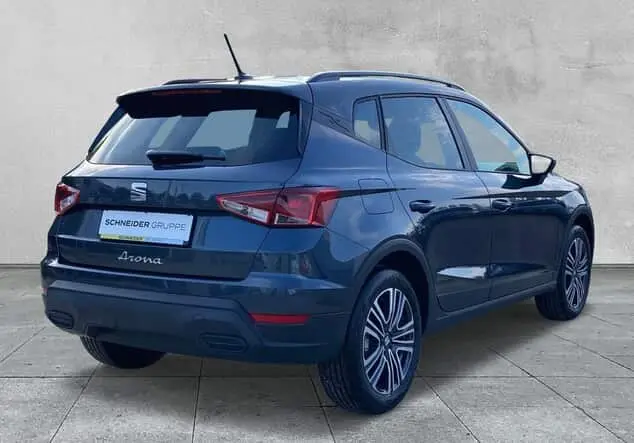Angebotsdetails Seat Arona 1.0 TSI Style Edition Edition 1.0 TSI 85 kW (116 PS) 7-Gang- Schwarz, Weiß, Grau