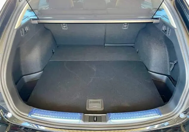 Angebotsdetails Mazda 6 165PS EXCLUSIVE-LINE Jet Black
