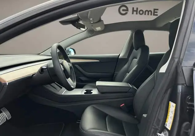 Angebotsdetails Tesla Model 3 Performance grau