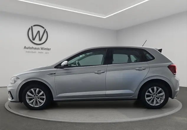 Angebotsdetails Volkswagen Polo VI 1,0 TSI Highline R-Line Silber (Reflexsilber Metallic)