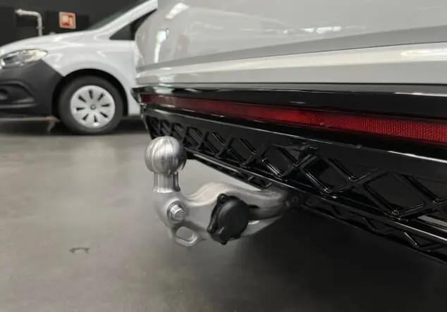 Angebotsdetails Volkswagen Touareg eHybrid 3.0 TSI 4motion ++sofort verfügbar++ OryxweiÃ perlmutteffekt
