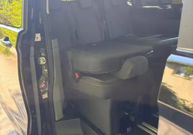 Angebotsdetails Ford Tourneo Ford Tourneo Custom Automatik Schwarz