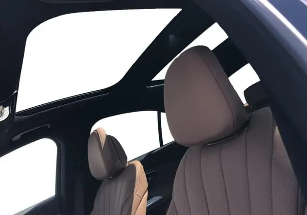 Angebotsdetails Mercedes-Benz E 220 d 4MATIC ++sofort verfügbar++ Metalliclack obsidianschwarz