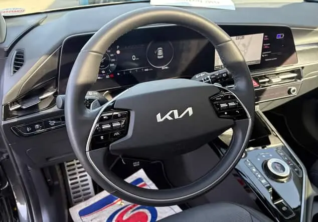 Angebotsdetails Kia Niro EV Inspiration Wärmepumpe DriveWise Technik Relax Sound Glasdach Grau