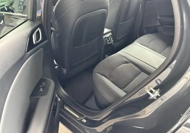 Angebotsdetails Kia XCeed GT-Line + Grau ((H8G) DARK PENTA METAL M)