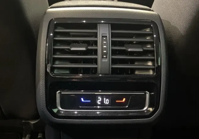 Angebotsdetails Volkswagen Passat Variant 2.0 TDI Business / WeiÃ (Pure White)