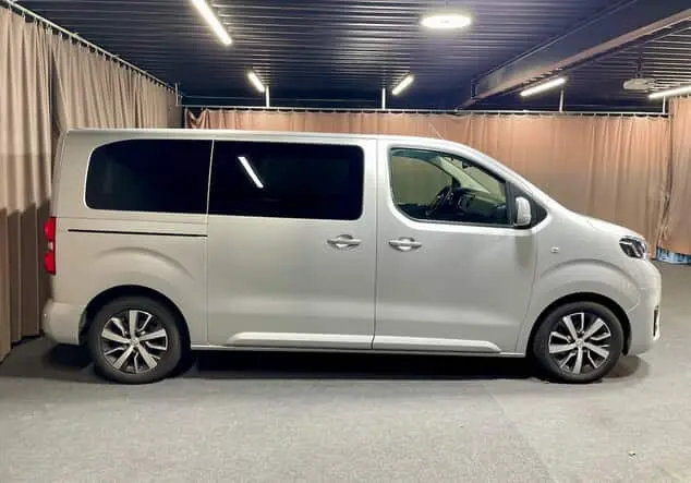 Angebotsdetails Toyota Proace L1 Family Comfort grau