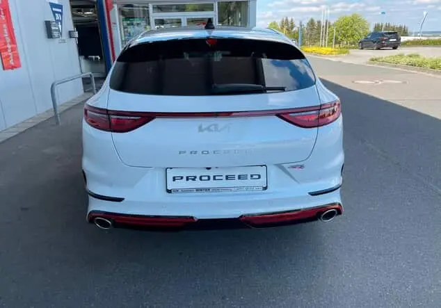Angebotsdetails Kia ProCeed GT GD + KOMF Weiï¿½ ((HW2) DELUXE WHITE M)