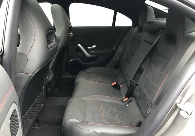 Angebotsdetails Mercedes-Benz CLA 200 Coupe AMG-Line Grau-Lack mountaingrau