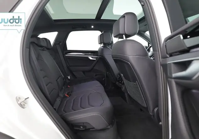 Angebotsdetails Volkswagen Touareg R-Line 3,0 l V6 TDI SCR 4MOTION 8-Gang Tiptronic Weiß