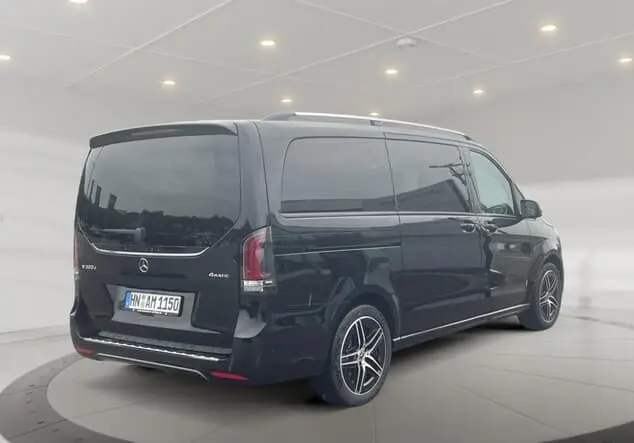 Angebotsdetails Mercedes-Benz V 300 d **AMG Obsidianschwarz