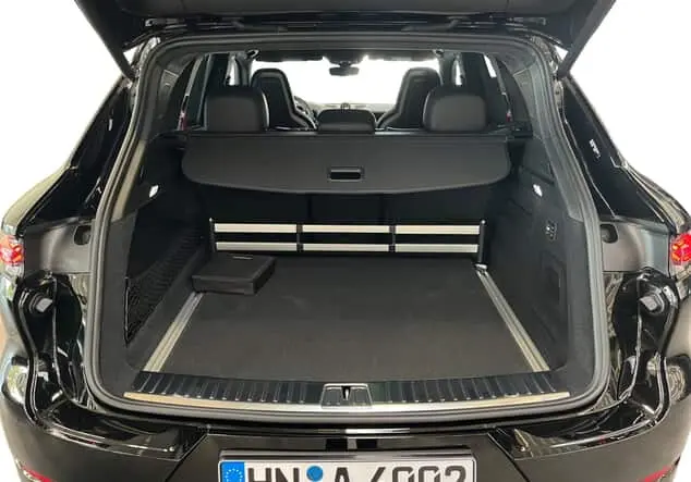 Angebotsdetails Porsche Cayenne GTS ++sofort verfügbar++ Schwarz