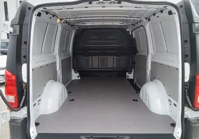 Angebotsdetails Mercedes-Benz Vito Mercedes-Benz Kastenwagen 114 CDI lang TSG 380 100 kW (136 PS) 6-Gang Heckantrieb ArktikweiÃ