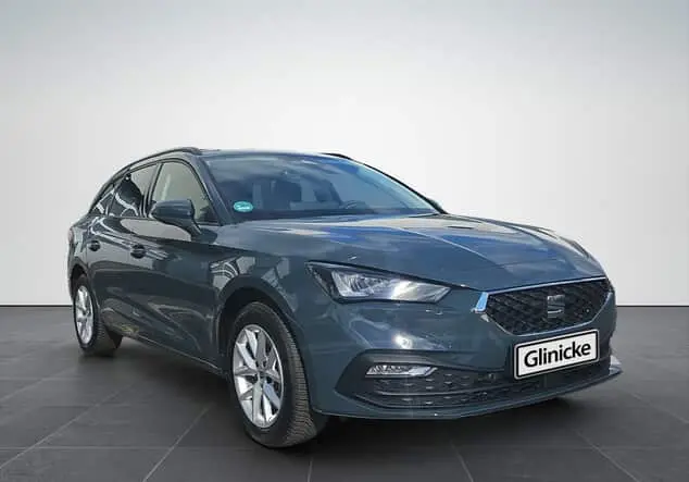 Angebotsdetails Seat Leon Sportstourer Leon Sportstourer Road Edition 2.0 TDI 110 kW (150PS) 7-Gang-DSG Fiord Blau