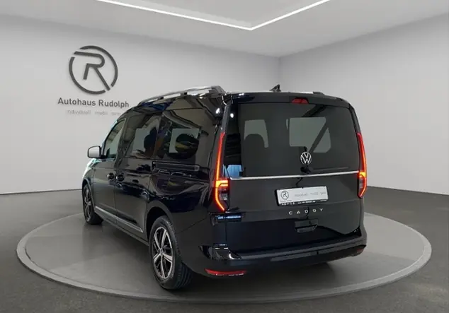 Angebotsdetails Volkswagen Caddy Maxi 2.0 TDI Style / 7- Sitzer Schwarz (Deep Black Perleffekt)