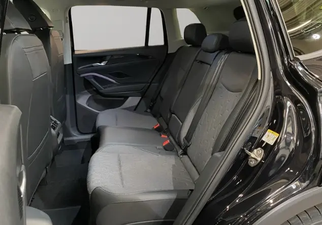 Angebotsdetails Volkswagen Tiguan III Life 1.5 eTSI KLIMA ALU Schwarz (Grenadillschwarz Metallic)