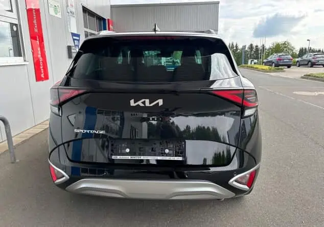 Angebotsdetails Kia Sportage 1.6T DCT SPI DRIVE Schwarz (Zilinaschwarz Metallic)