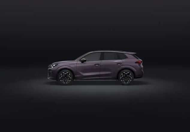 Angebotsdetails Cupra Terramar 1.5 e-HYBRID 150 kW (204 PS) 6-Gang-DSG Dark Void