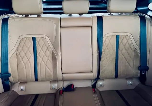 Angebotsdetails Mazda 6E 6e 258PS TAKUMI PLUS*SONY*PANO SOUL RED CRYSTAL M