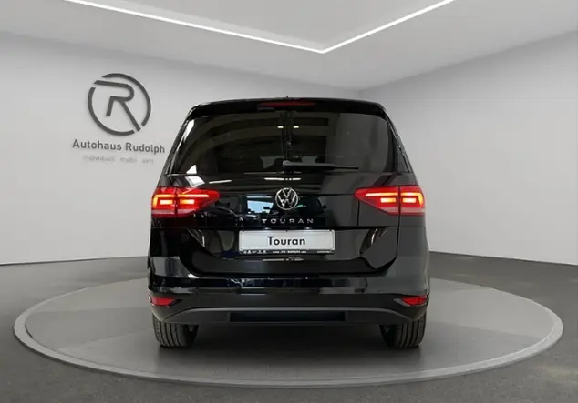 Angebotsdetails Volkswagen Touran Comfortline 1.5 TSI KLIMA NAVI AL Schwarz (Grenadillschwarz Metallic)