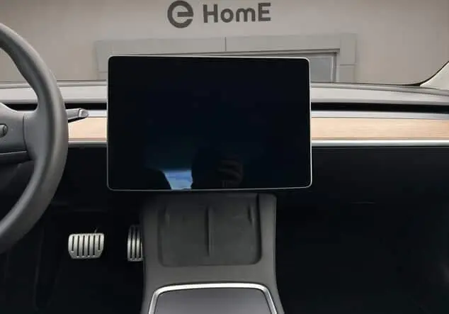 Angebotsdetails Tesla Model 3 Performance grau