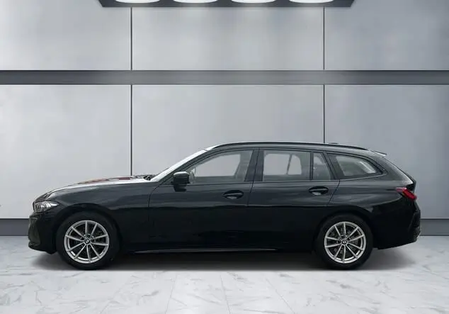 Angebotsdetails BMW 3er 318d Touring, Anhängerkupplung, Automatik, Navigation, Rückfahrkamera schwarz