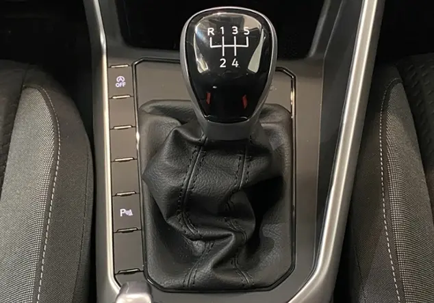 Angebotsdetails Volkswagen Polo Life 1,0 l 59 kW (80 PS) 5-Gang KLIMA WeiÃ (Pure White)
