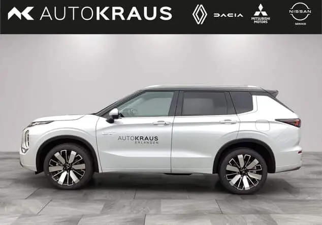 Angebotsdetails Mitsubishi Outlander Plug-in Hybrid TOP 2,4l Titan-Weiss/Panther-Schwarz (Schwarz)