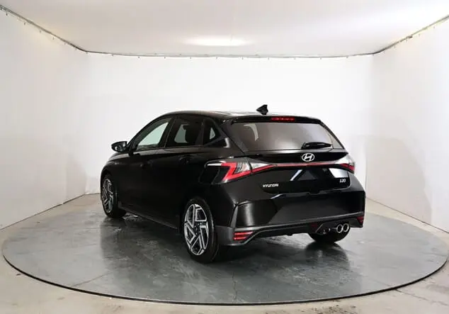 Angebotsdetails Hyundai i20 Hyundai i20 N-Line FL 1.0 T-GDI 74 kW (100 PS) 7-Gang-DSG Phantom Black Pearl